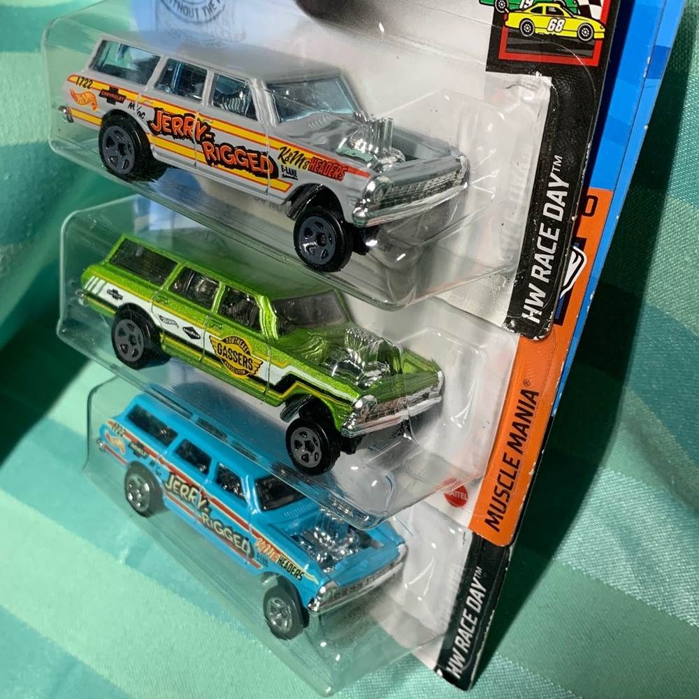 '64 Nova Wagon Gasser Set - Hot Wheels Jerry Rigged - Picture 3 of 10